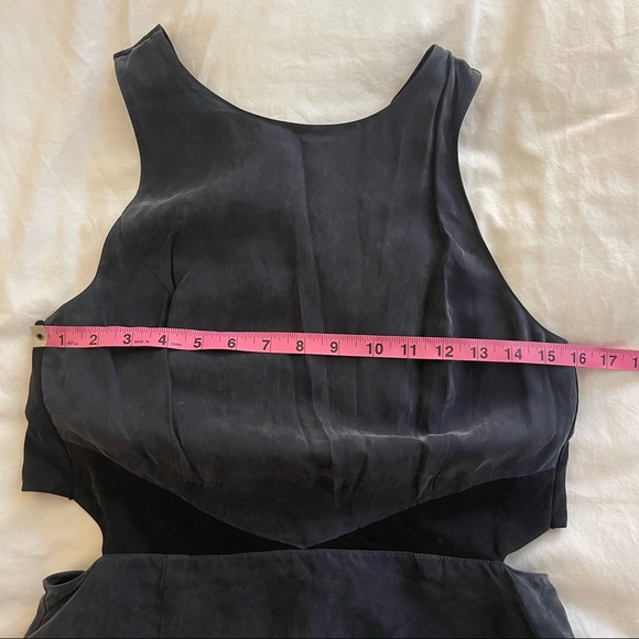 NBD x Revolve Shades of Cool size L - Picture 5 of 8